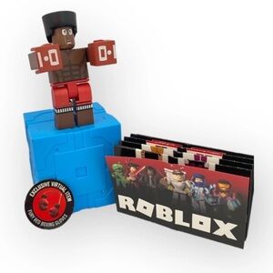 Roblox Series 9 BOXING MANIA RED BOXER Kids Toy NEW+Fury Gloves Online Game Code